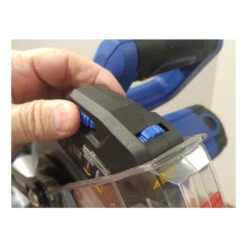 Kobalt Compact Sliding Single-Bevel Mitre Saw - Corded - 7 1/4-in - 10 A 8 Kobalt Compact Sliding Single-Bevel Mitre Saw - Corded - 7 1/4-in - 10 A -Kobalt Master Tools Sales Store 89335003e L